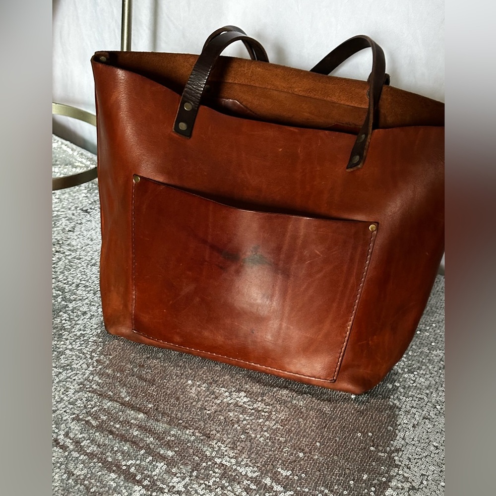 Portland Leather Honey Large Tote Bag - Picture 6 of 12